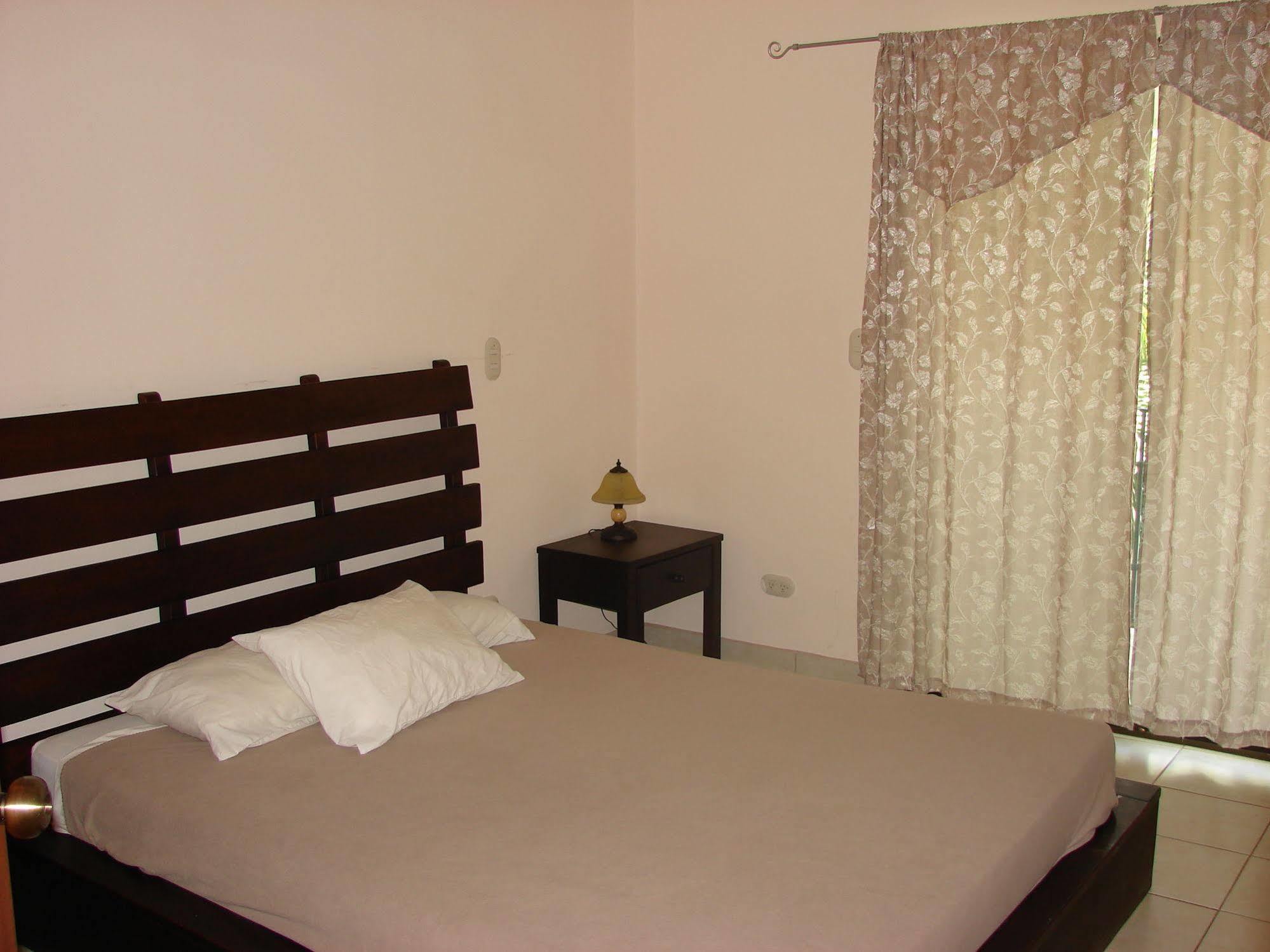 Villa Riviera 2 Bedroom Townhouse Playas del Coco Eksteriør bilde